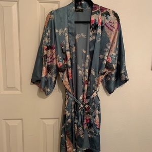Silk robe/kimono